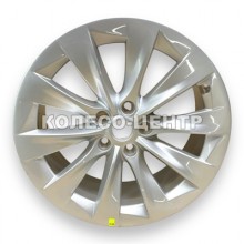 Tesla OEM 1059337-00-B 8x19 5x120 ET40 DIA (silver)